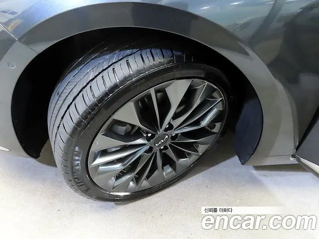 Kia K8 2.5 Бензин 2WD — Фото автомобиля 20