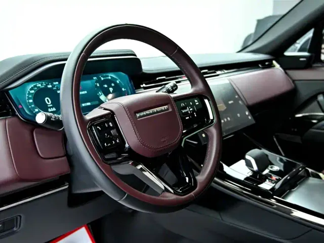 Land Rover Range Rover Sport — Фото автомобиля 15