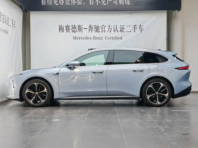 Nio ET5 Touring — Фото автомобиля 3