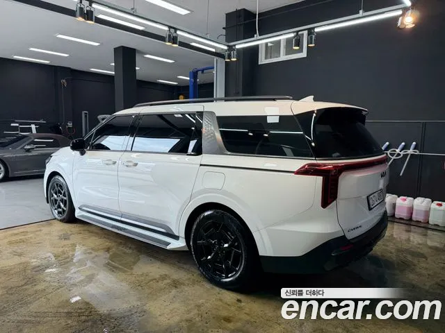 Kia Canival Новый Carnival 4 поколение Бензин 9 мест X Line — Фото автомобиля 4