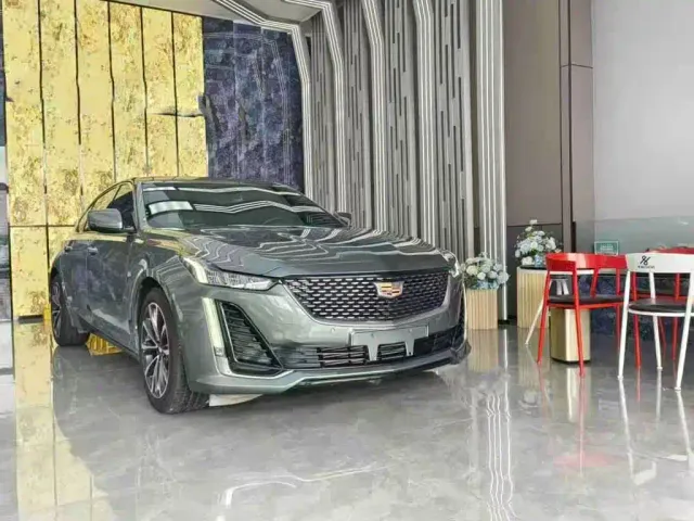 Cadillac CT5 — Фото автомобиля 3