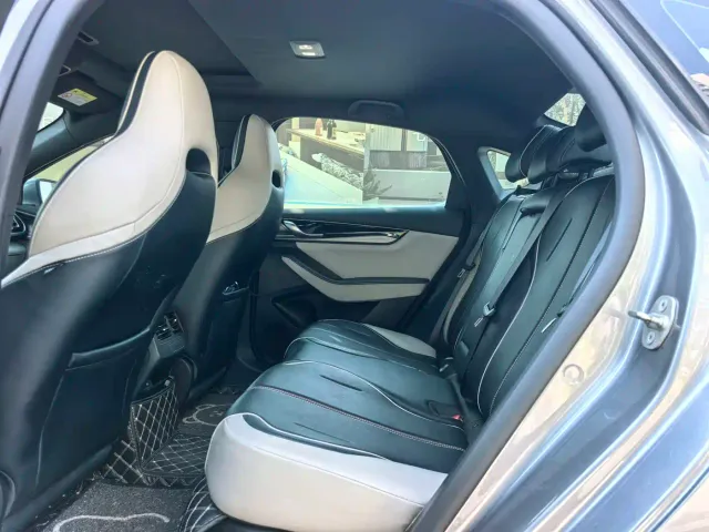 BYD Qin PLUS — Фото автомобиля 10