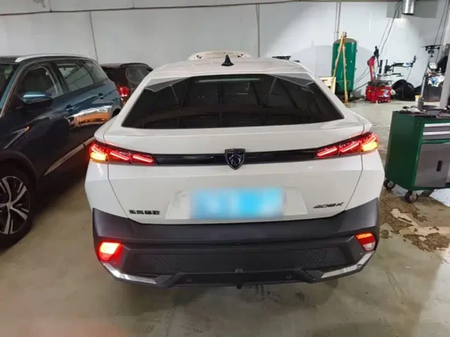 Peugeot 408X — Фото автомобиля 5