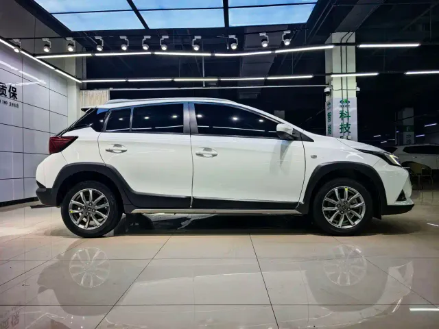 Toyota YARiS L Zhi Xuan — Фото автомобиля 4