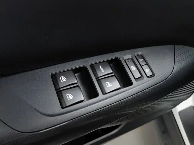 Changan Eado — Фото автомобиля 9