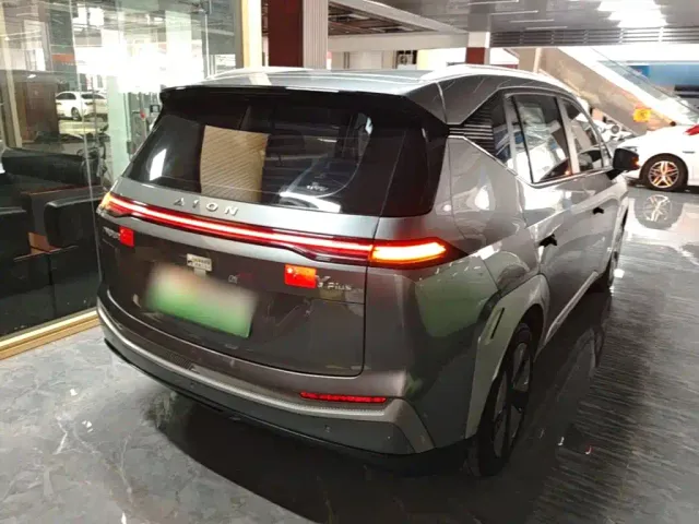 GAC Aion Y — Фото автомобиля 6