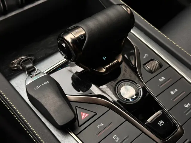 BYD Yuan PLUS — Фото автомобиля 9