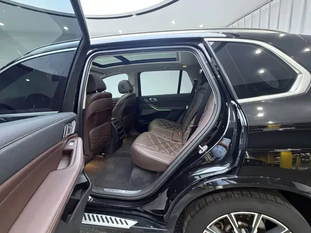 BMW X5 — Фото автомобиля 16