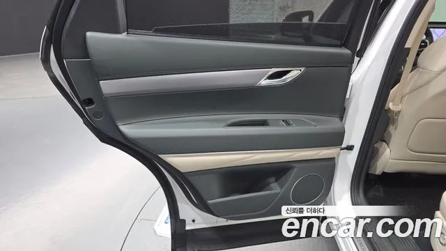 Genesis GV80 2.5T Бензин 2WD — Фото автомобиля 23