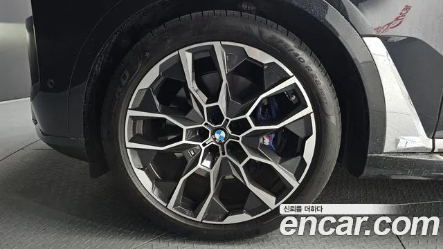BMW X7 — Фото автомобиля 5