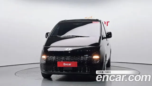 Hyundai Staria — Фото автомобиля 3
