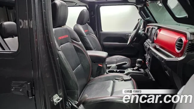 Jeep Wrangler Wrangler (JL) — Фото автомобиля 10