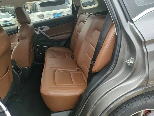 Geely Boyue 2021 1.8TD DCT 2WD Asian Games Edition — Фото автомобиля 16