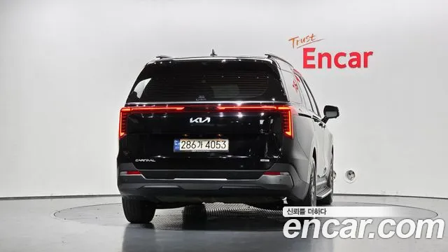 Kia Carnival — Фото автомобиля 4