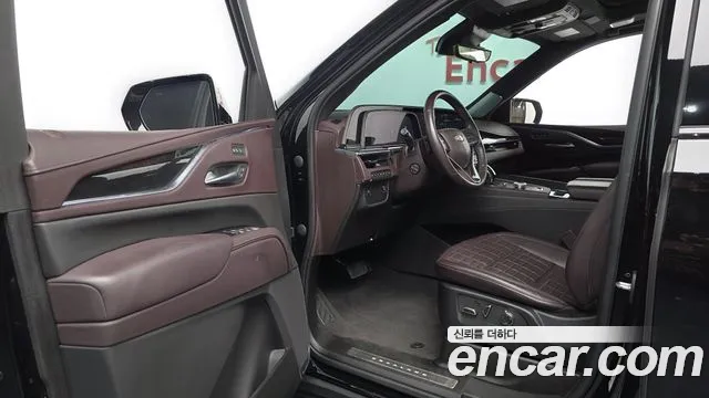 Cadillac Escalade Escalade 5 поколение — Фото автомобиля 9