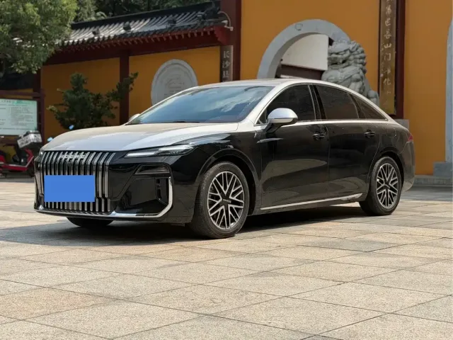 Фотография автомобиля — Roewe M7 DMH
