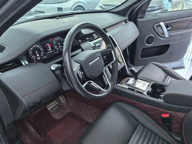 Land Rover Discovery Sport — Фото автомобиля 6