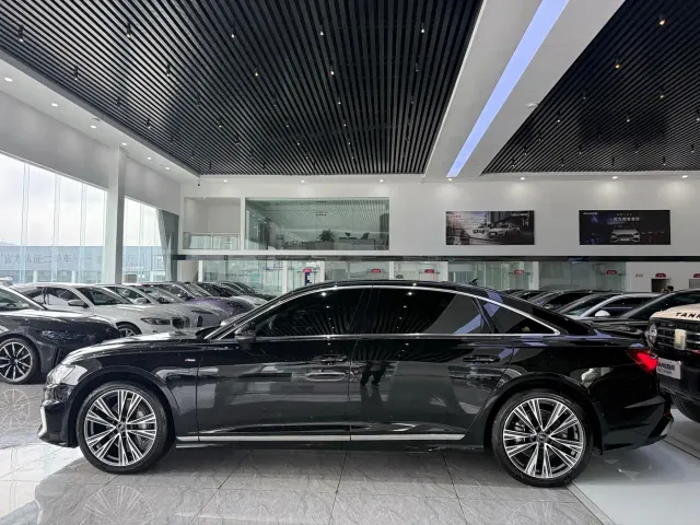 Audi A6L — Фото автомобиля 7