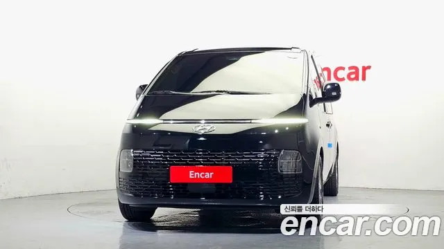 Hyundai Staria Staria 4WD Tourer 11 мест — Фото автомобиля 3