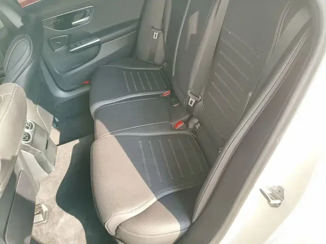 Mercedes-Benz C-Class — Фото автомобиля 16