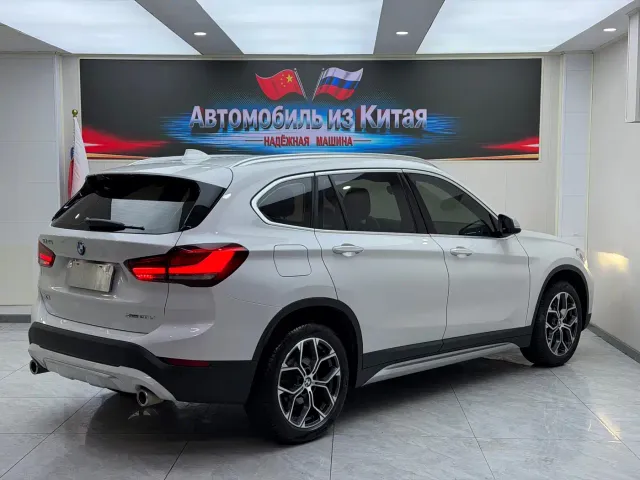 BMW X1 — Фото автомобиля 4
