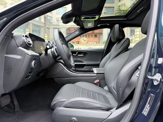 Mercedes-Benz C-Class — Фото автомобиля 9
