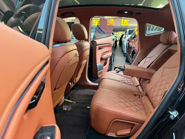 GAC Hyptec HT — Фото автомобиля 13