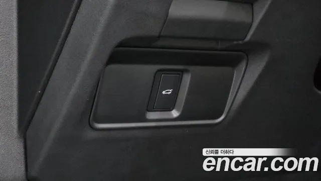 Land Rover Discovery Sport Generation 2 — Фото автомобиля 15