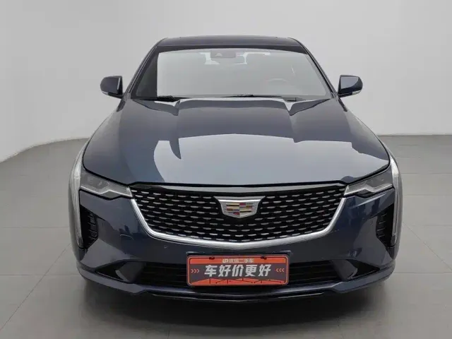 Cadillac CT4 — Фото автомобиля 3