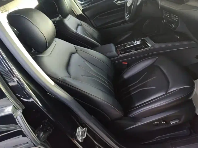 Ford Edge — Фото автомобиля 24