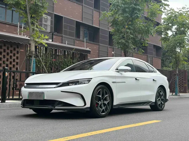 Фотография автомобиля — BYD Han
