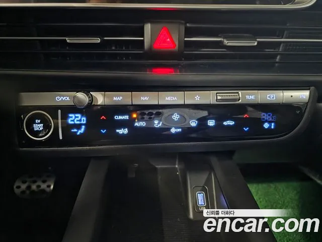 Hyundai Ioniq 6 — Фото автомобиля 15
