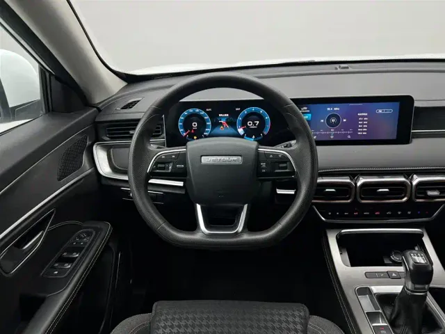 Jetour X70 Plus — Фото автомобиля 19