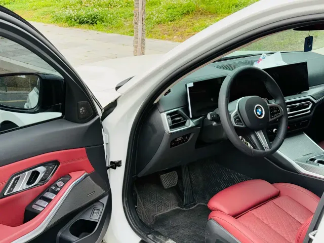 BMW 3 Series — Фото автомобиля 5