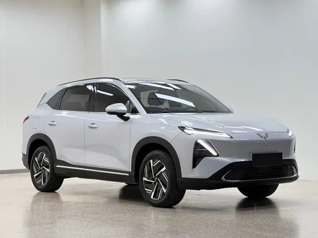 Wuling Starlight S — Фото автомобиля 3
