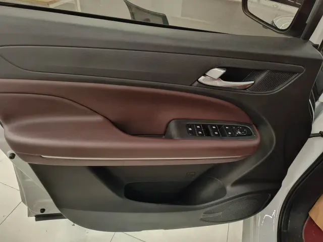 GAC Trumpchi M6 — Фото автомобиля 6