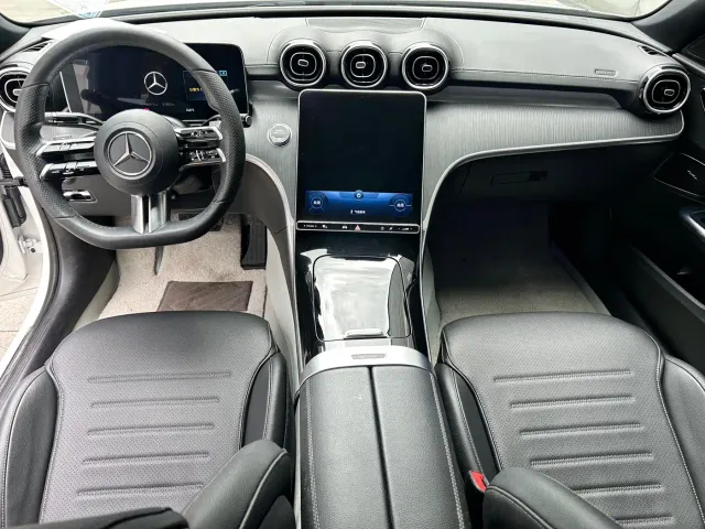 Mercedes-Benz C-Class — Фото автомобиля 12