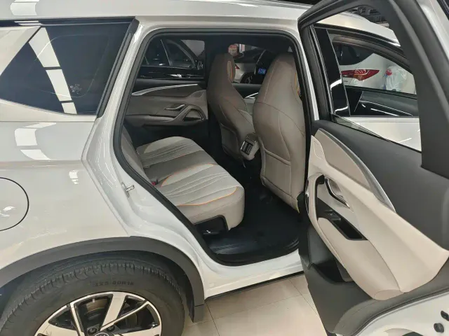 BYD Song Pro — Фото автомобиля 17