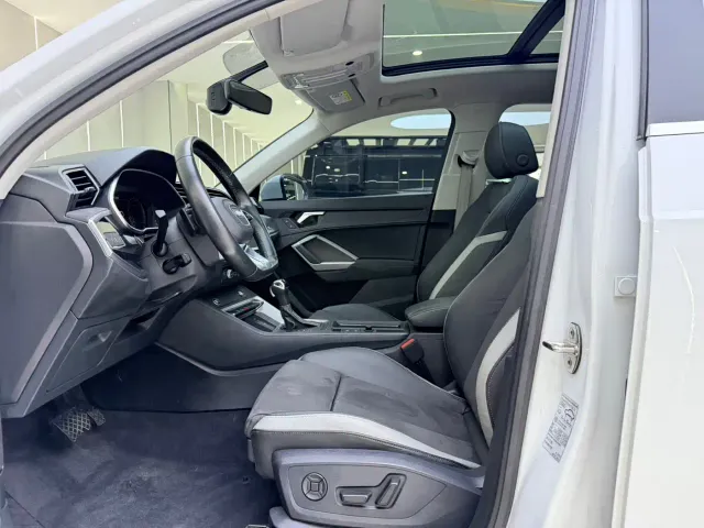 Audi Q3 — Фото автомобиля 4