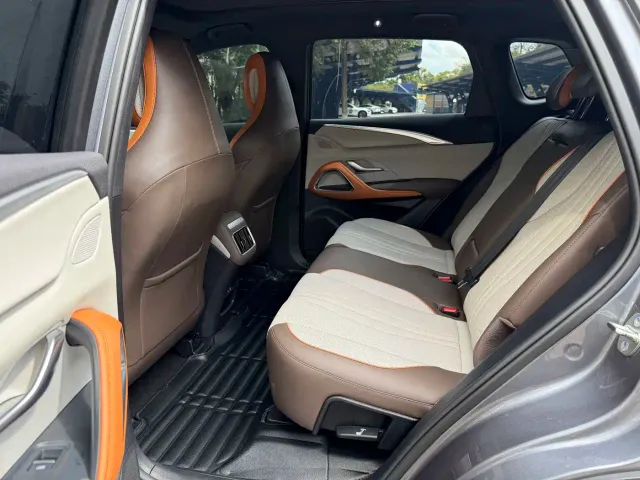 BYD Song Pro — Фото автомобиля 11