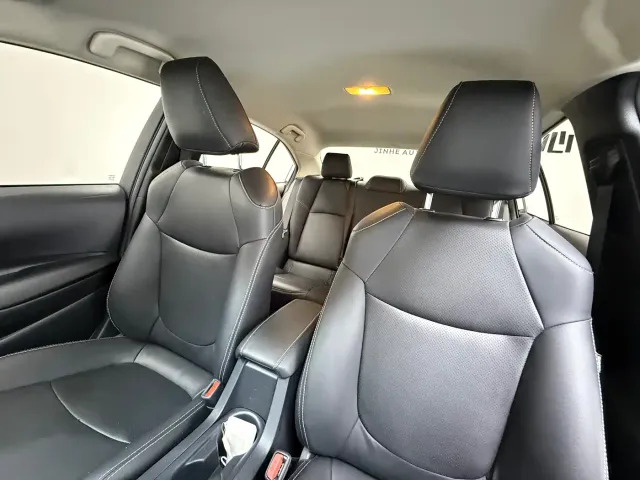 Toyota Corolla — Фото автомобиля 14