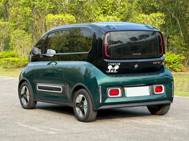 Baojun KiWi EV — Фото автомобиля 11