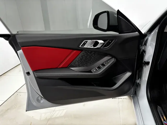 BMW 2 Series — Фото автомобиля 10