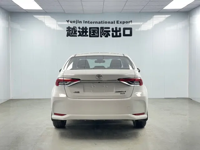 Toyota Corolla — Фото автомобиля 9