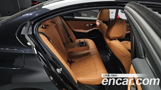 BMW 3 Series G20 — Фото автомобиля 16