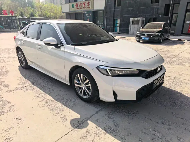Honda Civic — Фото автомобиля 3