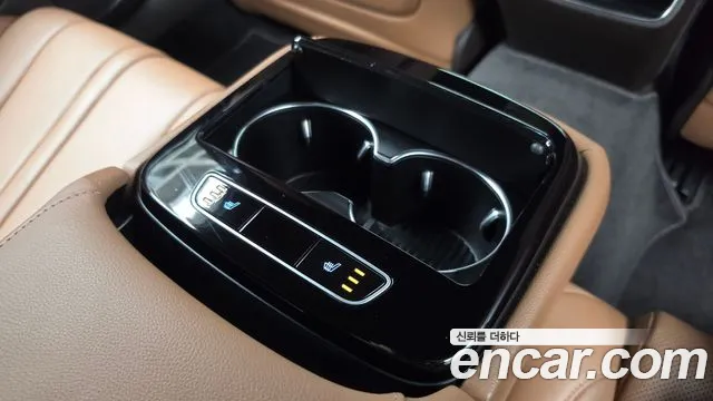 Genesis G80 RG3 — Фото автомобиля 25