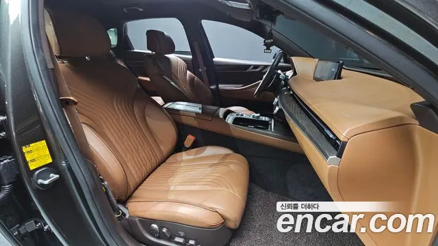 Genesis G80 RG3 — Фото автомобиля 11