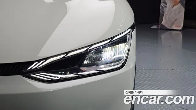 Kia EV6 — Фото автомобиля 21