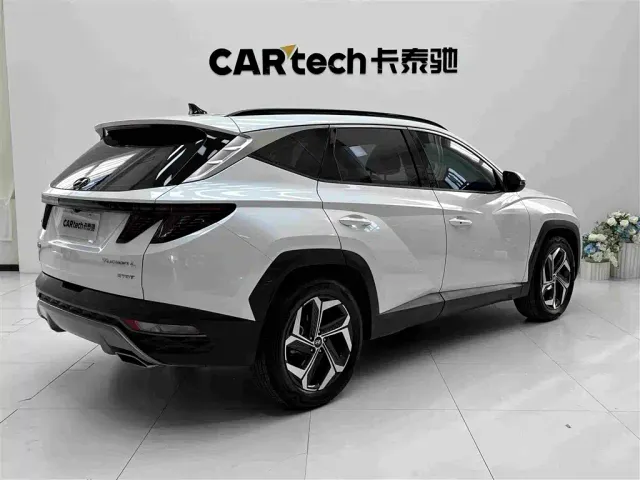 Hyundai Tucson — Фото автомобиля 14